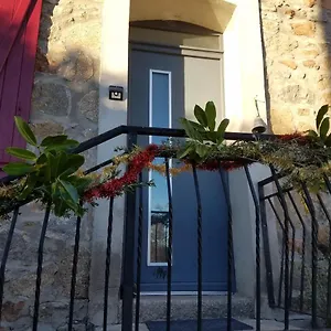  Hébergement de vacances La Clef Des Champs - 9 Personnes Entre Lyon Et St-etienne
